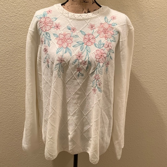 Women’s Alfred Dunner Pullover Sweater
White Pastels Embroidery 3XL - Picture 1 of 11